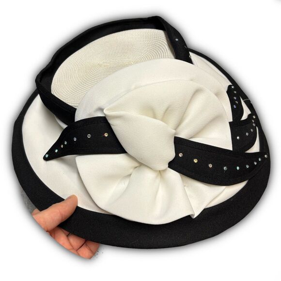 Ms. Divine Church Fascinator Hat main image 4